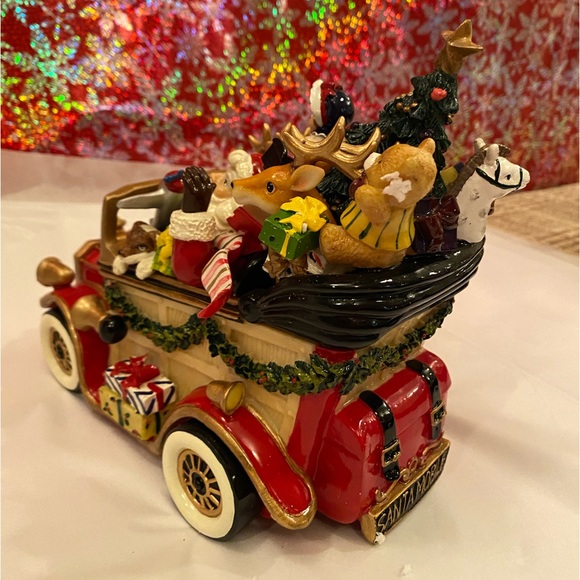 Fitz and Floyd Santa in Car Mobile Musical - Picture 10 of 14
